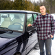 Illustration for article titled This Tiny Vermont Shop Is The Singer Of Classic Range Rovers